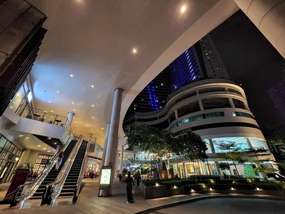 Aparthotel Heart Of Makati, Fully Furnished Condo, Cbd Central Location Makati City